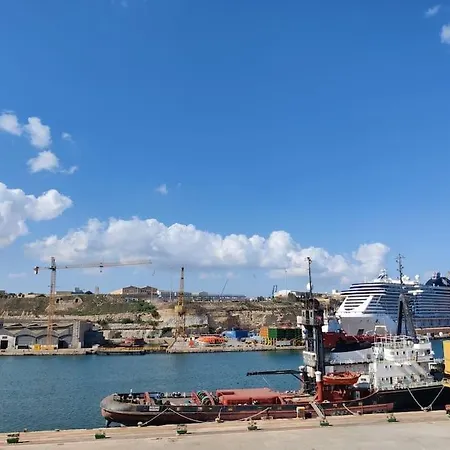 Apartman Crew 2 Savynomad Harbour Residences Wow Views *